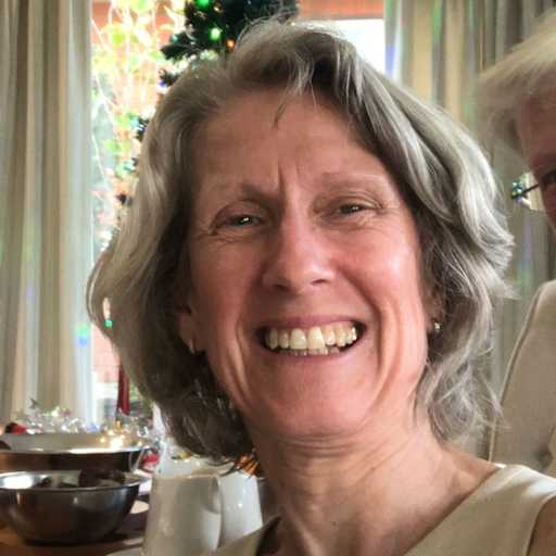 Profile image for pet sitter Valerie