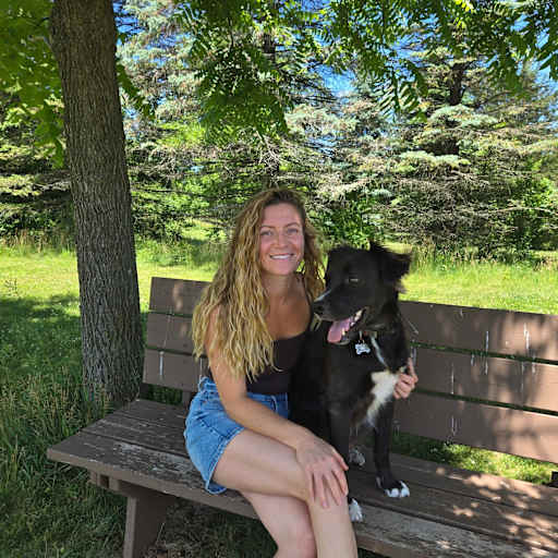 Profile image for pet sitter Allison