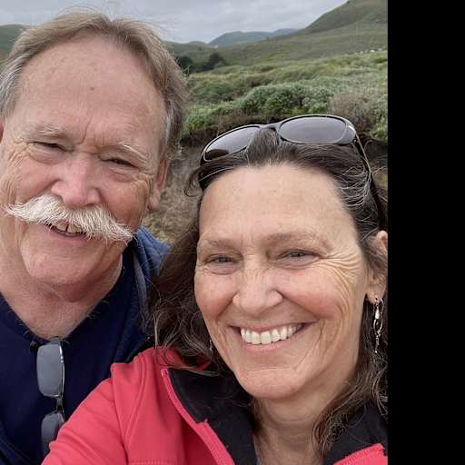 Profile image for pet sitters Julie & Charlie