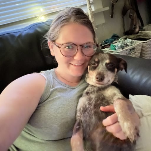 Profile image for pet sitter Lesa