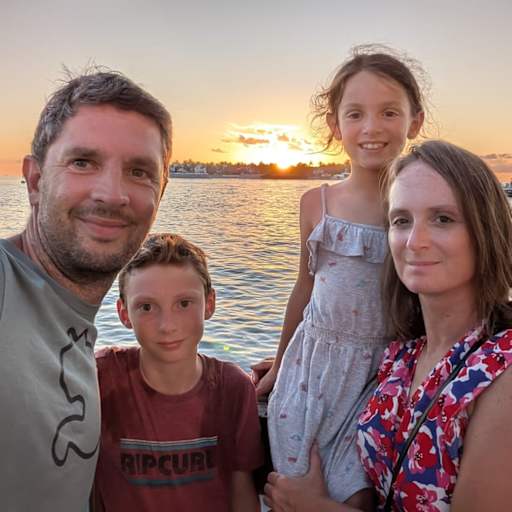 Profile image for pet sitters Elodie & Nicolas