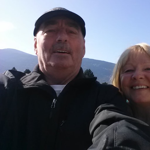 Profile image for pet sitters Jim & Susan