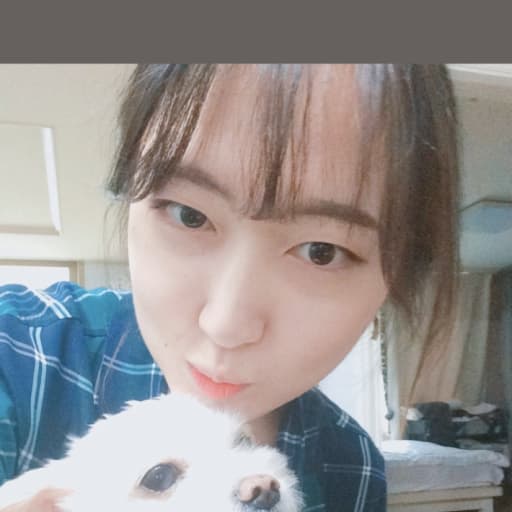 Profile image for pet sitters SuBin & Sohyeon