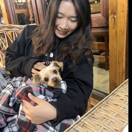 Profile image for pet sitter Joyce