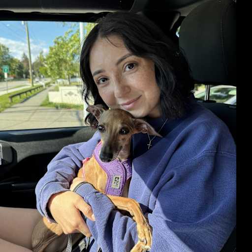 Profile image for pet sitters Michelle & Emilio