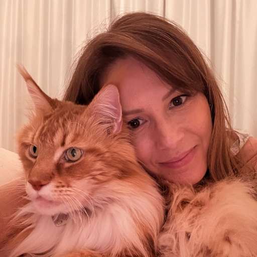 Profile image for pet sitter Caroline