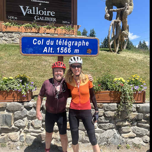 Profile image for pet sitters Peter & Pattie