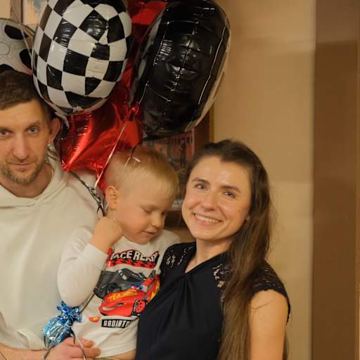 Profile image for pet sitters Kate & Oleh