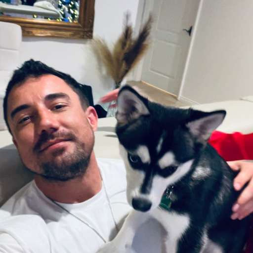 Profile image for pet sitter TJ
