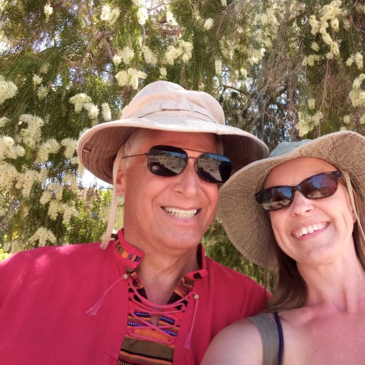 Profile image for pet sitters Jill & Eric