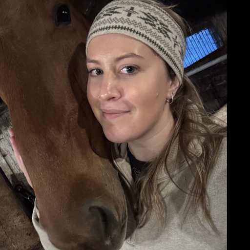 Profile image for pet sitters Nicole & Mark