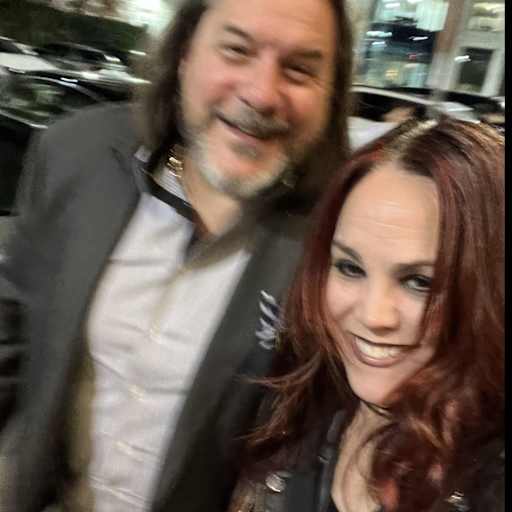 Profile image for pet sitters Dianna & Roger