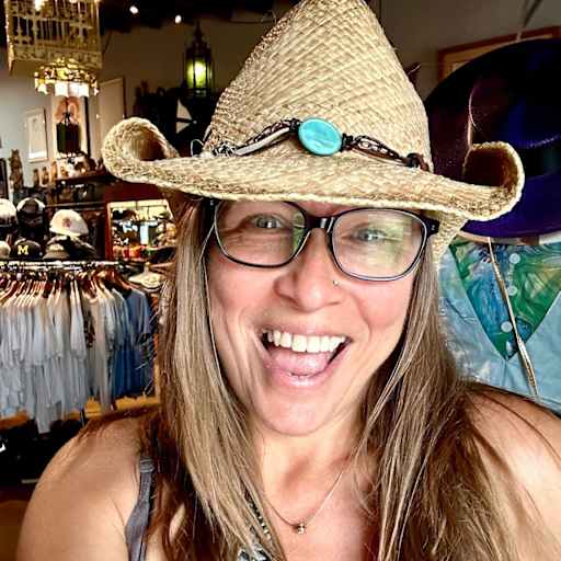 Profile image for pet sitter Kimberly
