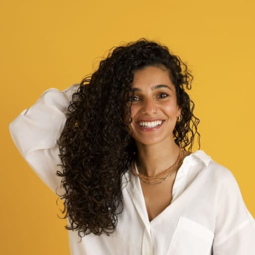 Profile image for pet sitter Fatma