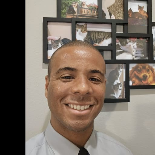 Profile image for pet sitter Isaiah