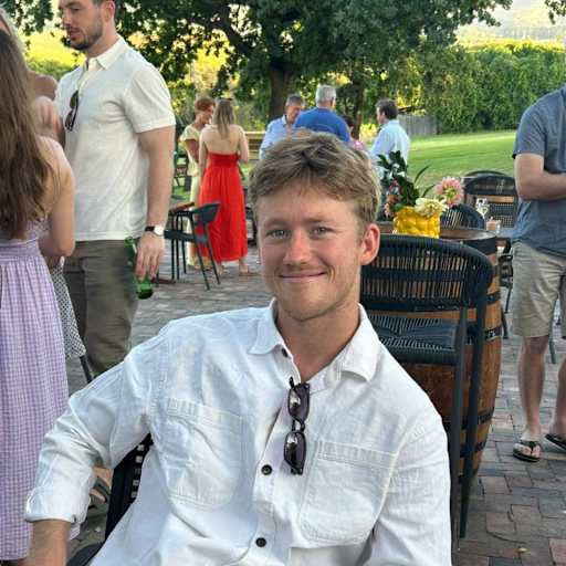 Profile image for pet sitter Murray