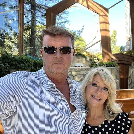 Profile image for pet sitters Evan & Andrea