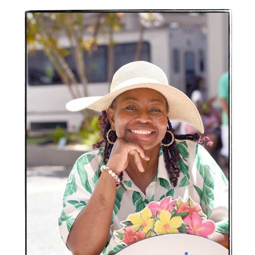 Profile image for pet sitter Chemika