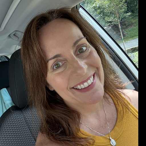 Profile image for pet sitter Linda