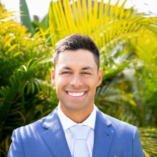 Profile image for pet sitter Kainoa