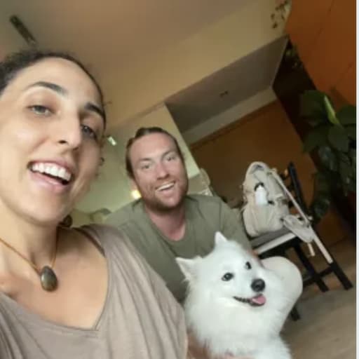 Profile image for pet sitters Aaron & Lina 