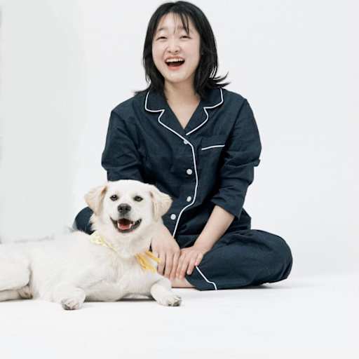 Profile image for pet sitters MIA & Morgan