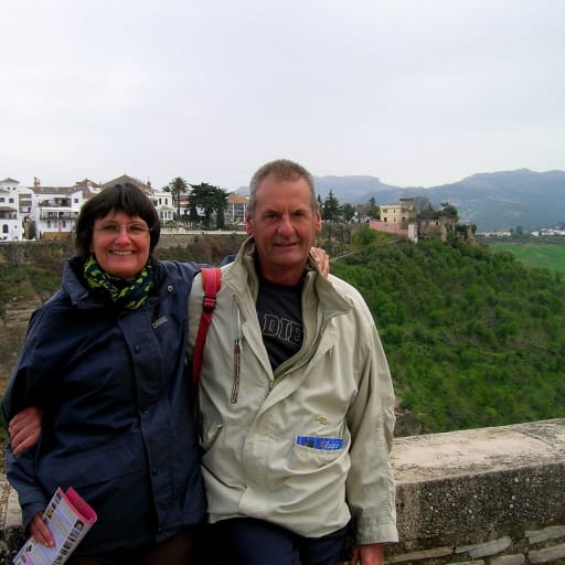 Profile image for pet sitters CAROLINE & Michel