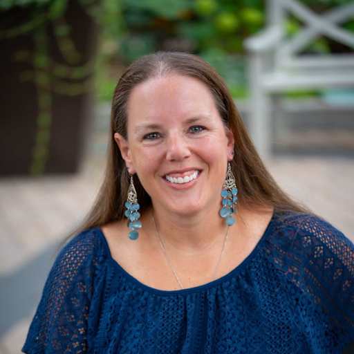 Profile image for pet sitter Julianne