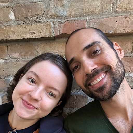 Profile image for pet sitters Vanessa & Paulo Ricardo