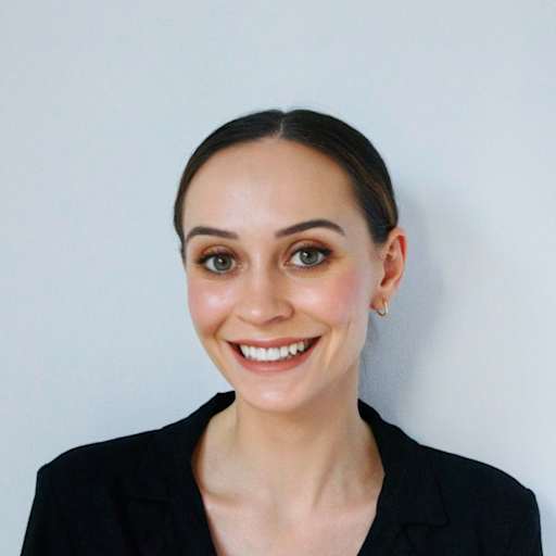 Profile image for pet sitter Ashley