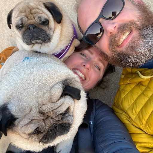 Profile image for pet sitters Lesley & James