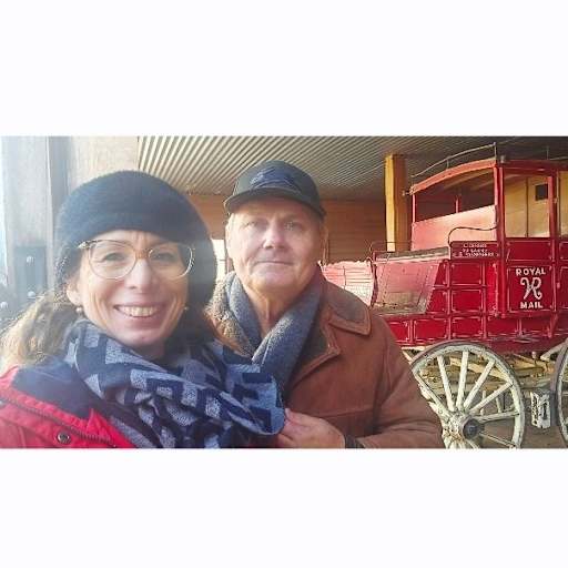 Profile image for pet sitters Tabitha & Peter