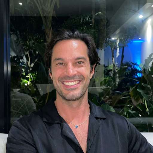 Profile image for pet sitter Mario