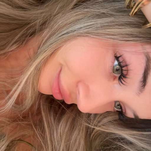 Profile image for pet sitter Michelle