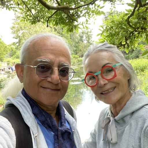 Profile image for pet sitters RAF & Marie