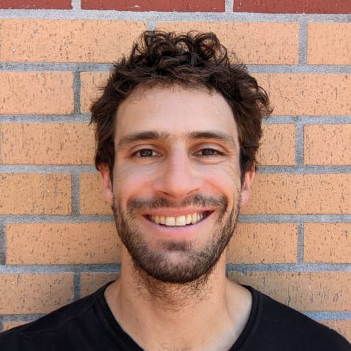Profile image for pet sitter Josh