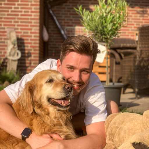 Profile image for pet sitter Tom