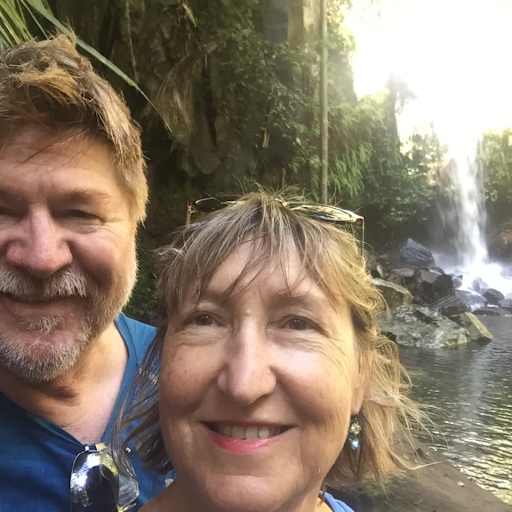 Profile image for pet sitters Mark & Sue