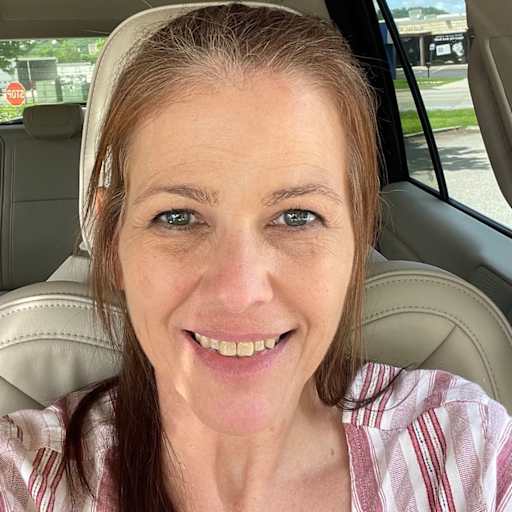 Profile image for pet sitter Denise