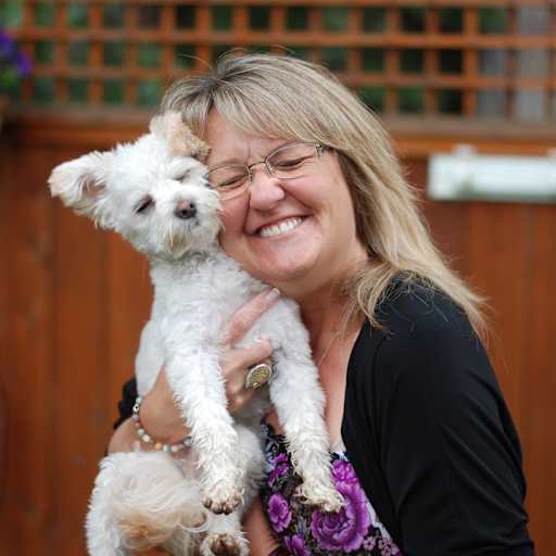 Profile image for pet sitter Joanna
