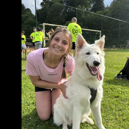 Profile image for pet sitter Julie
