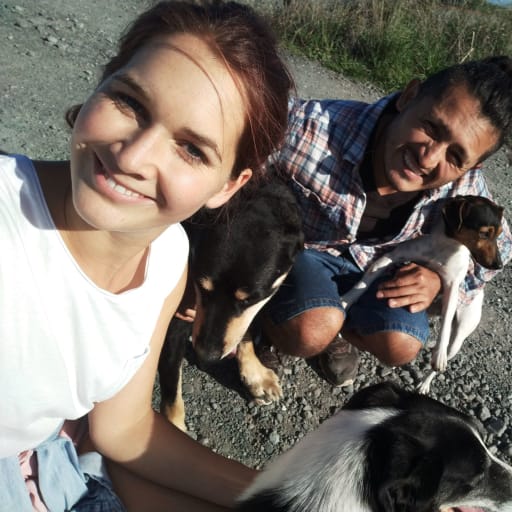 Profile image for pet sitters Marina & Diego