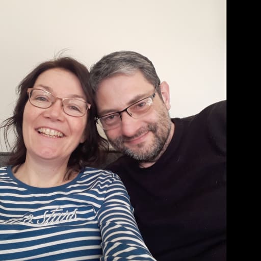 Profile image for pet sitters Karen & Nick