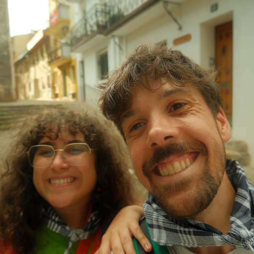Profile image for pet sitters Iara & Chris 