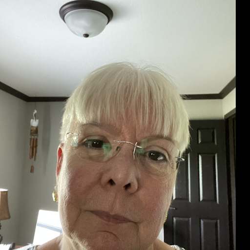 Profile image for pet sitter Renea