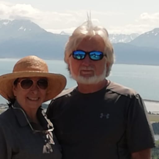 Profile image for pet sitters Robert & Constanza