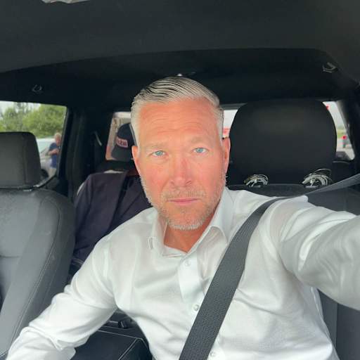 Profile image for pet sitter Trent