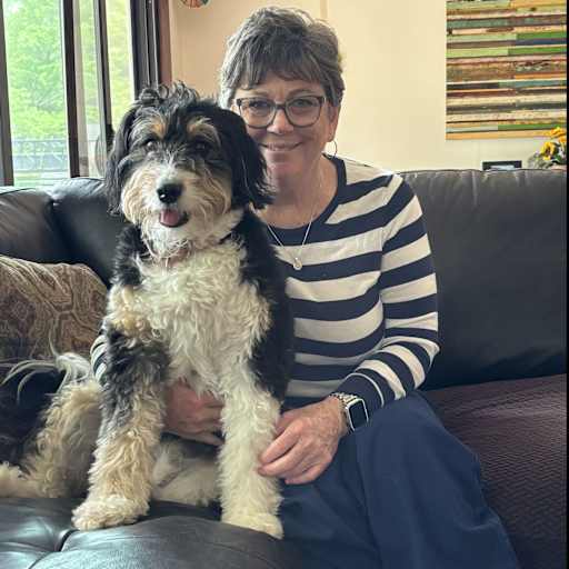 Profile image for pet sitter Donna