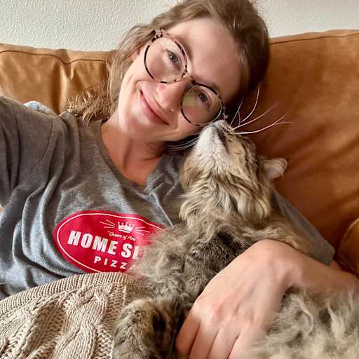 Profile image for pet sitters Brenna & Adam