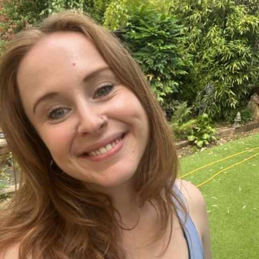 Profile image for pet sitter Lindsay